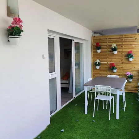 Rosana By Interhome * سالو